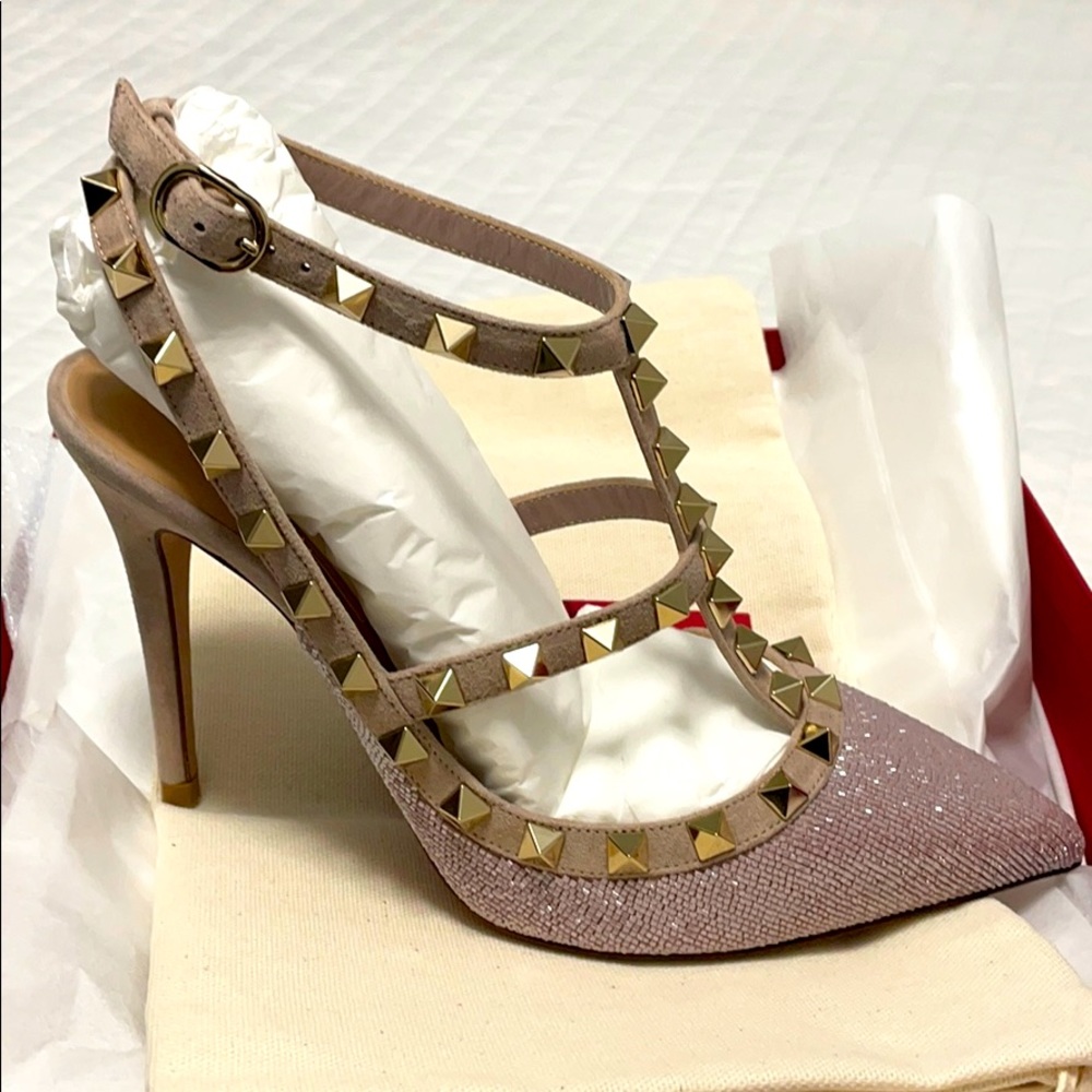Valentinos crystal and studs